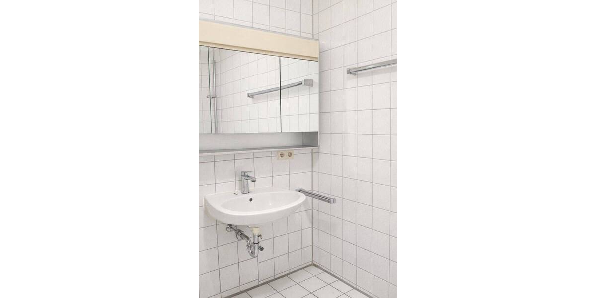 Etagenwohnung Geislingen - 2 Zimmer, 27 m&sup2;, 420&euro; | Angebot:26825742