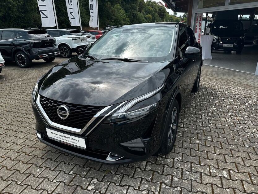 Nissan Qashqai 29.517 km 25.990 € Herbrechtingen 89542