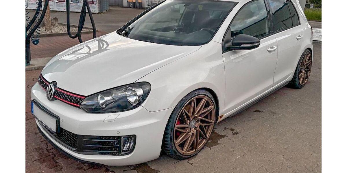 VW Golf 209.900 km 6.000 € Rammingen 89192