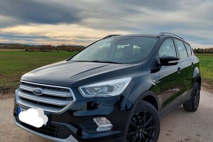 Ford Kuga 89.680 km 12.500 &euro; Langenau 89129