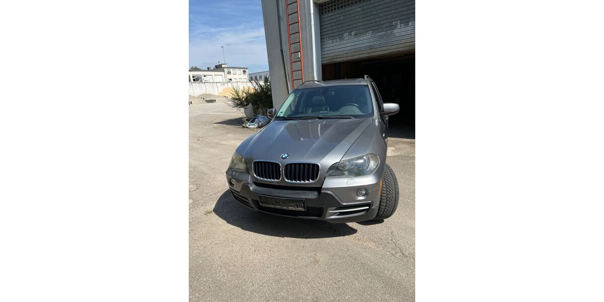 BMW X5 212.000 km 8.500 &euro; Ulm 89077