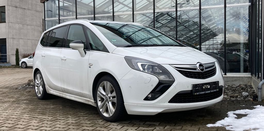 Opel Zafira 181.000 km 8.380 &euro; Neu-Ulm 89231