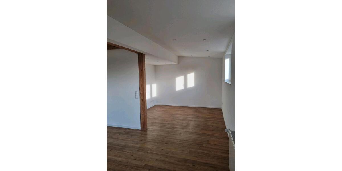 Moderne 4-Zimmer-Wohnung in IllertissenTiefenbach 4 zimmer