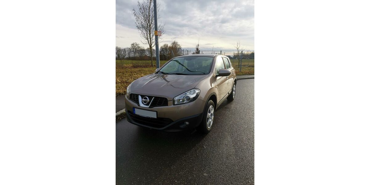 Nissan Qashqai 131.000 km 6.300 € Nersingen 89278