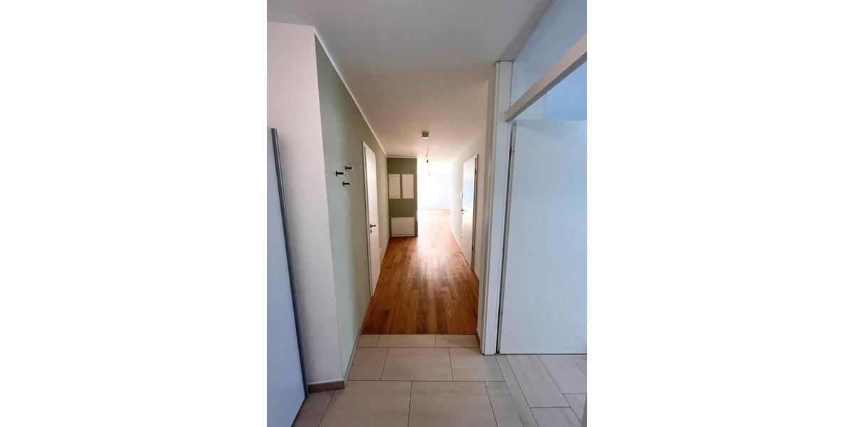 Erdgeschoßwohnung Illertissen - 2 Zimmer, 76 m&sup2;, 1.100&euro; | Angebot:24983358