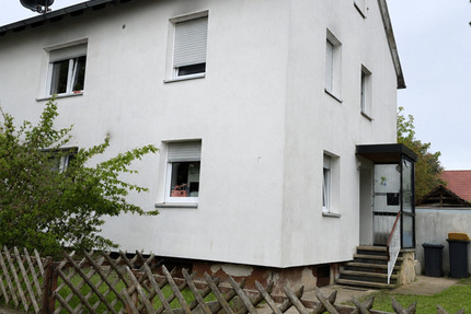 Haus Illertissen Au - 8 Zimmer, 200 m&sup2;, 500.000&euro; | Angebot:26554639
