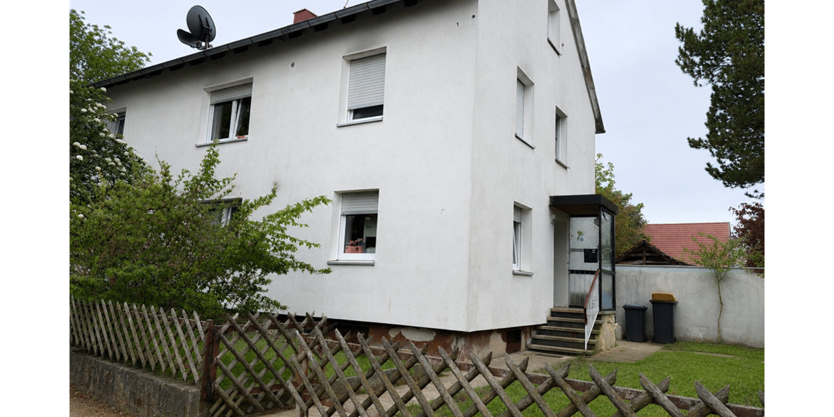 Mehrfamilienhaus, Wohnhaus Illertissen Au - 8 Zimmer, 200 m&sup2;, 500.000&euro; | Angebot:26554639