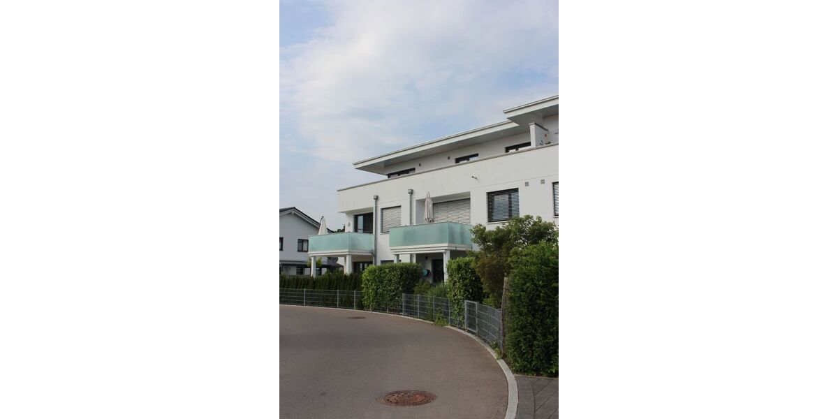 Provisionsfrei* Moderne 4 Zimmer Penthousewohnung mit großer Dachterrasse in Illertissen - Einfamilienhaus Illertissen | Angebot:26594409