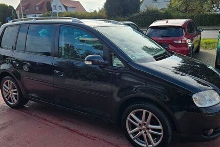 VW Touran 284.000 km 999 &euro; Weißenhorn 89264