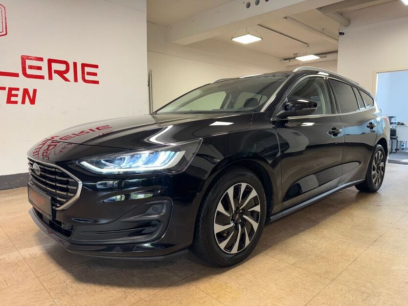 Ford Focus 92.000 km 15.990 € Amstetten 73340