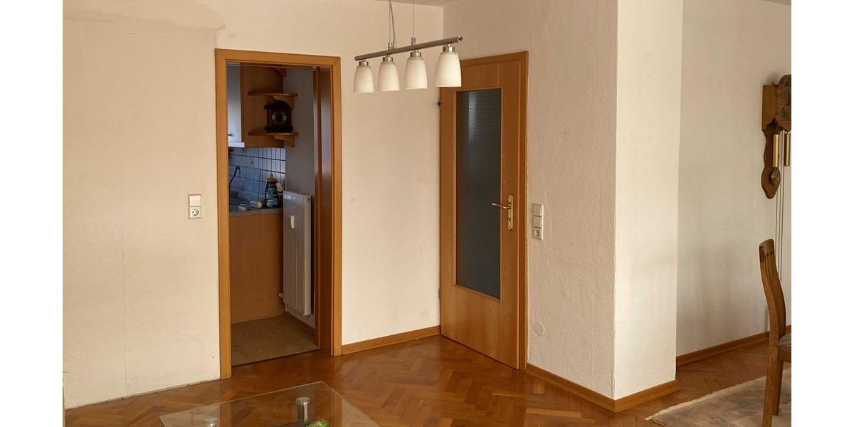 Neu-Ulm: Modernisiertes Mehrfamilienhaus (DHH) mit idyllischem Garten in Donau-Nähe - Mehrfamilienhaus, Wohnhaus Neu-Ulm / Offenhausen Offenhausen | Angebot:27082953