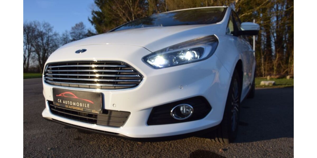 Ford S-Max 156.500 km 16.799 &euro; Illertissen 89257