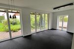 Gepflegte Gewerbeeinheit in Passivhaus und ruhiger Lage