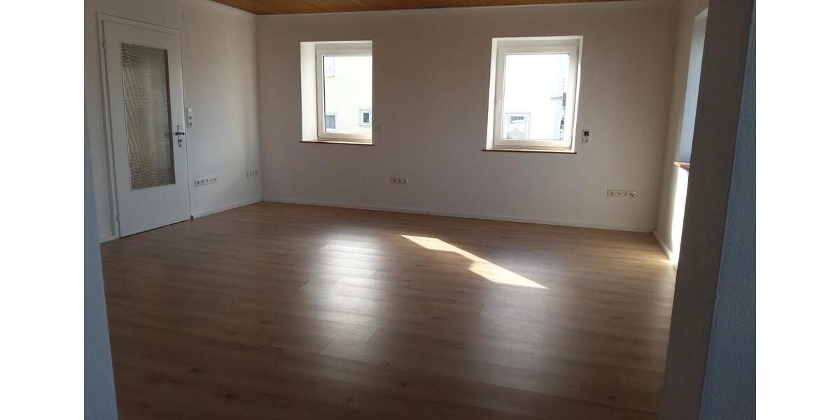 Etagenwohnung Kammeltal - 4 Zimmer, 116 m&sup2;, 900&euro; | Angebot:26335489