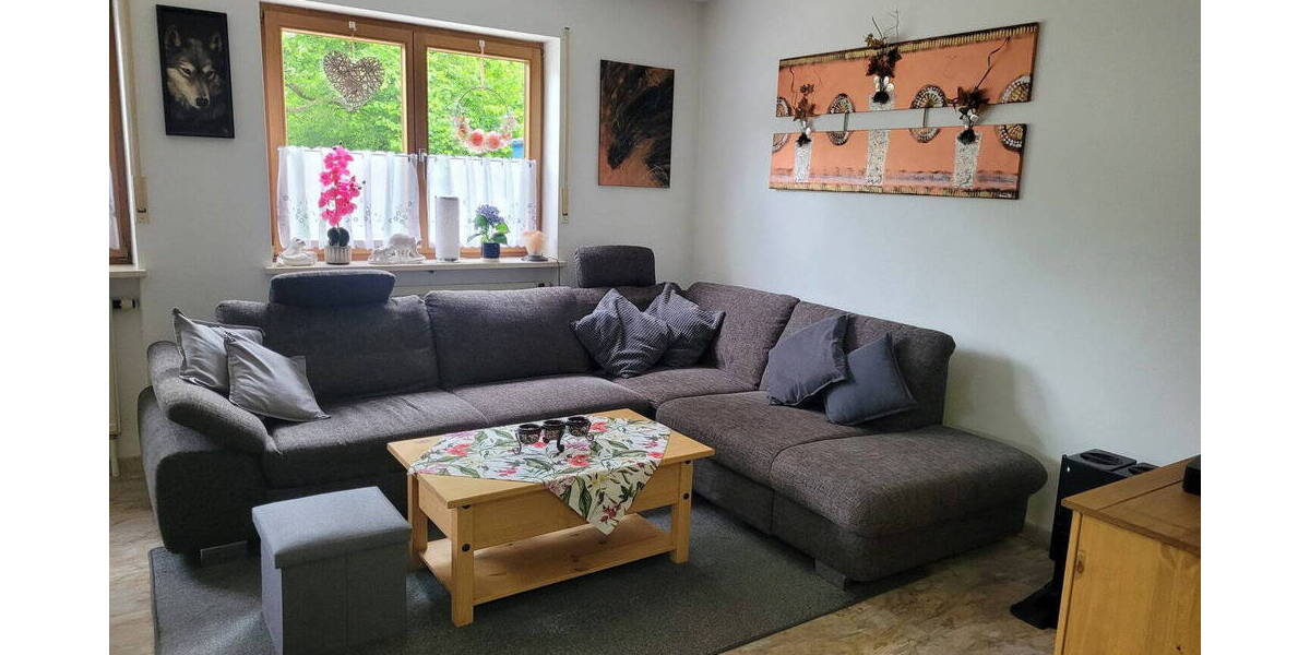 Etagenwohnung Ichenhausen - 3 Zimmer, 77 m&sup2;, 235.000&euro; | Angebot:26763652