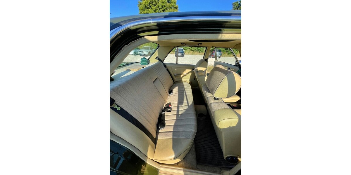 Mercedes-Benz E 230 205.850 km 9.600 &euro; Ulm 89073