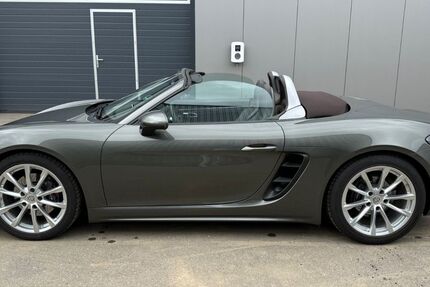 Porsche Boxster 29.000 km 58.900 &euro; Ulm 89075