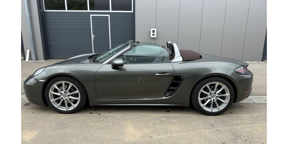Porsche Boxster 29.000 km 58.900 &euro; Ulm 89075