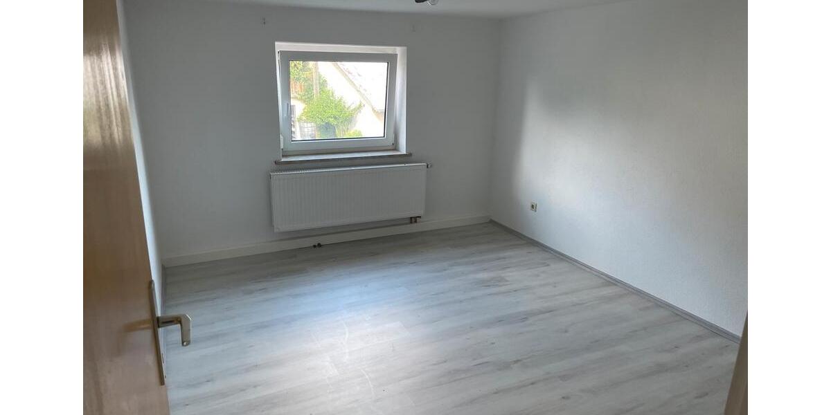 Einfamilienhaus Pfaffenhofen an der Roth - 4 Zimmer, 97 m&sup2;, 1.300&euro; | Angebot:25654870