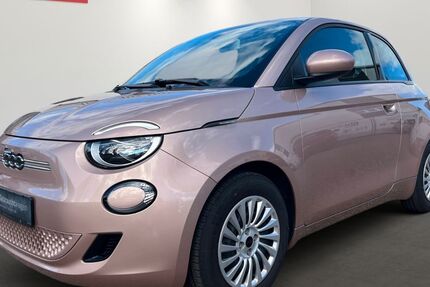 Fiat 500e 8.300 km 24.490 € Ulm 89081