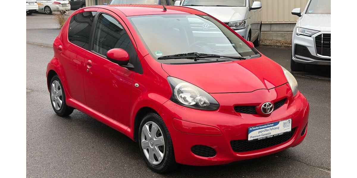 Toyota Aygo (X) 50.000 km 4.500 &euro; Mietingen 88487