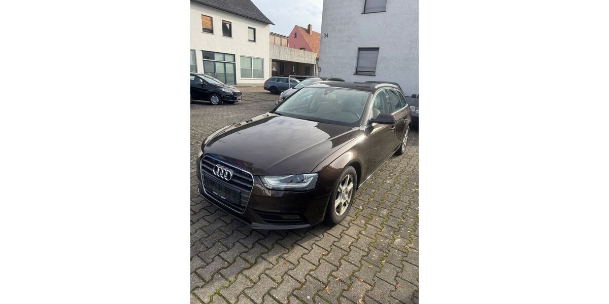 Audi A4 158.800 km 12.990 &euro; Leipheim 89340