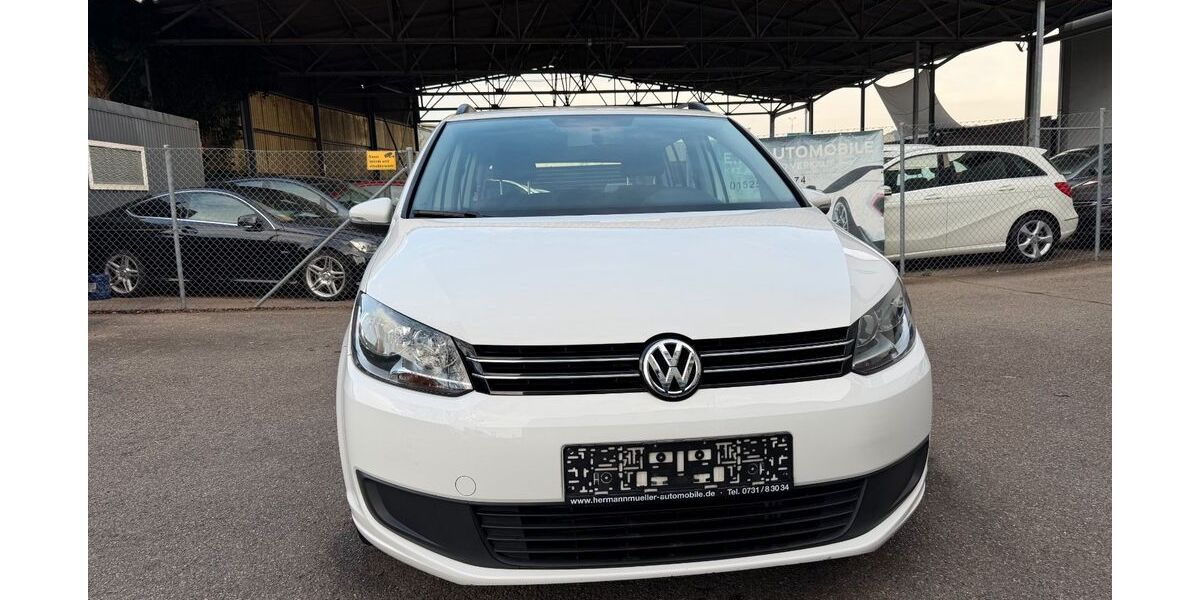 VW Touran 147.500 km 8.300 &euro; Ulm 89077