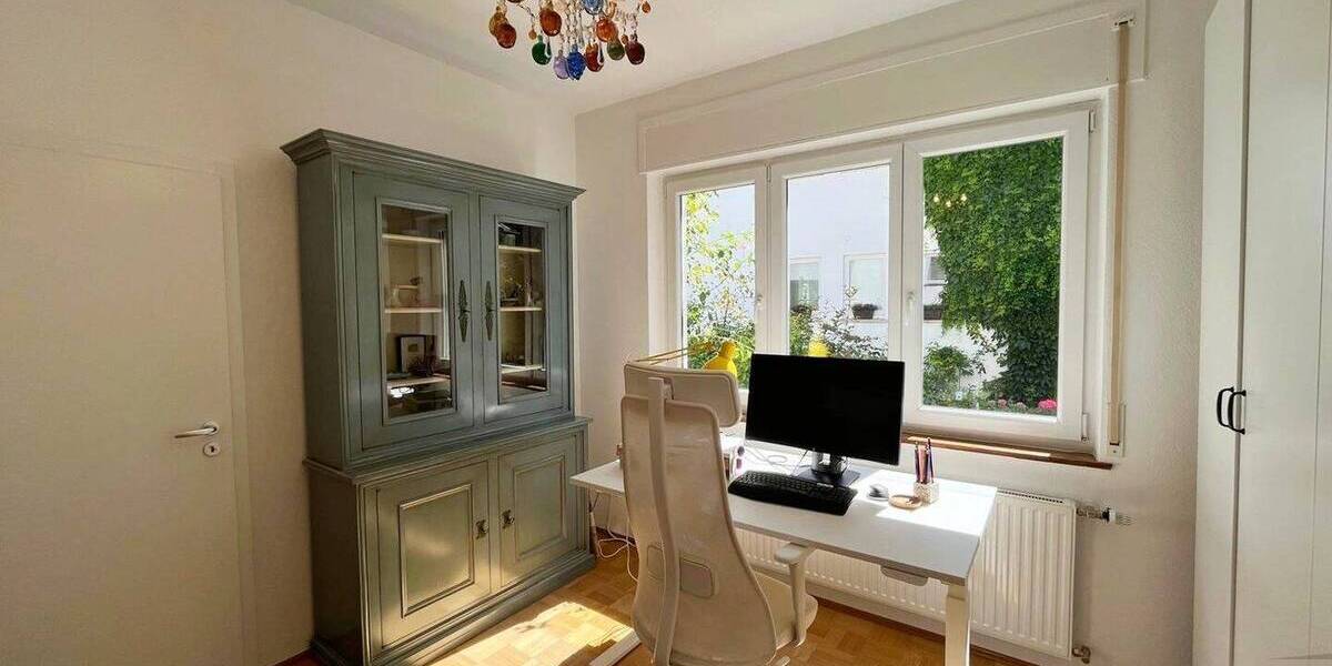 Mehrfamilienhaus, Wohnhaus Ulm Weststadt - 1 Zimmer, 298 m&sup2;, 2.199.000&euro; | Angebot:25801252