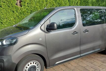 Opel Vivaro 74.800 km 23.400 &euro; Westerstetten 89198