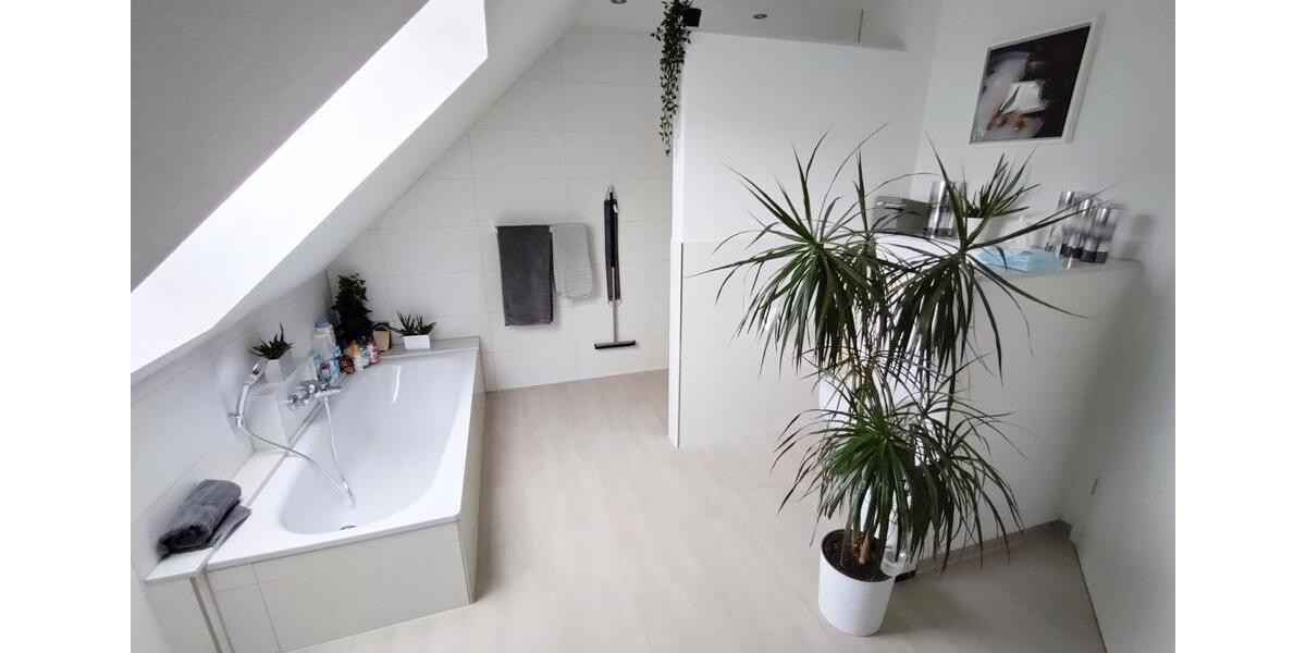 Einfamilienhaus Langenau - 7 Zimmer, 180 m&sup2;, 830.000&euro; | Angebot:24794087