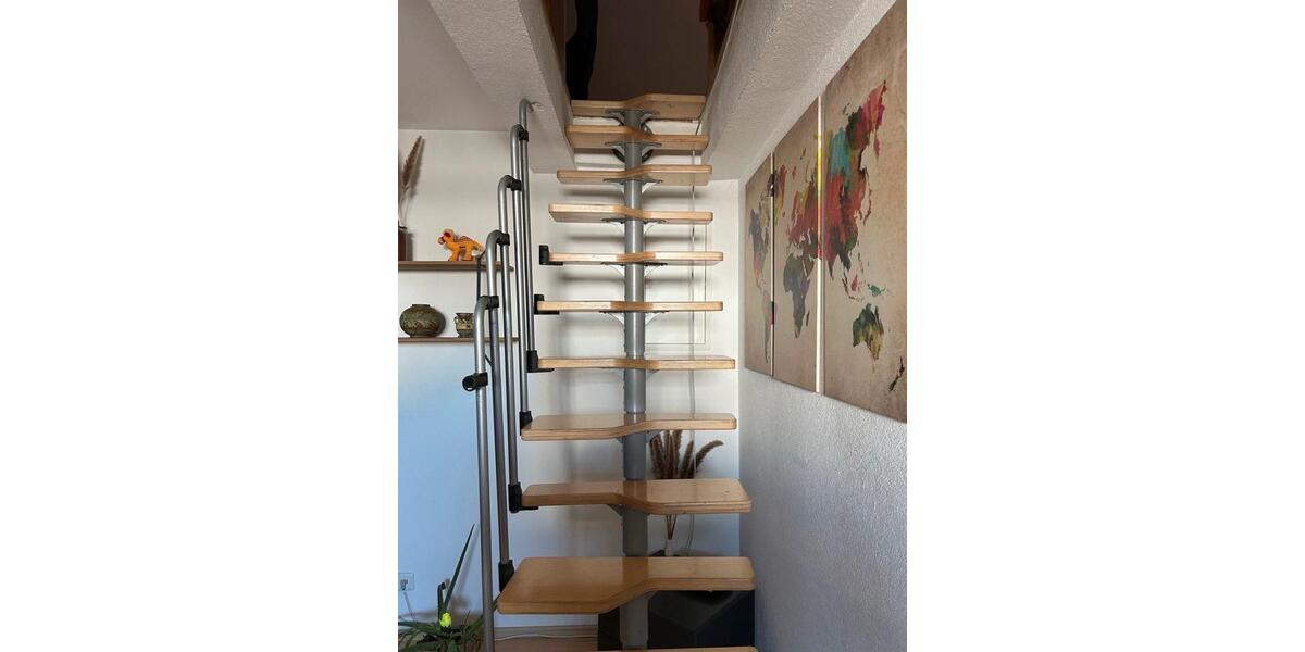 Dachgeschoßwohnung Ehingen (Donau) - 3 Zimmer, 80 m&sup2;, 950&euro; | Angebot:24741627