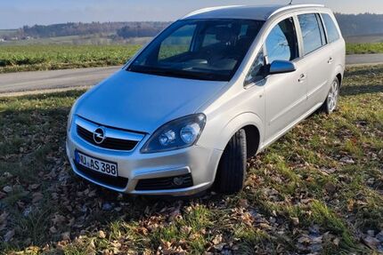 Opel Zafira 273.000 km 2.700 € Roggenburg 89297