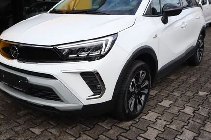 Opel Crossland (X) 4.300 km 24.990 &euro; Ulm 89073
