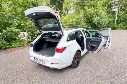 Cupra Leon 23.613 km 34.999 € Gerstetten 89547