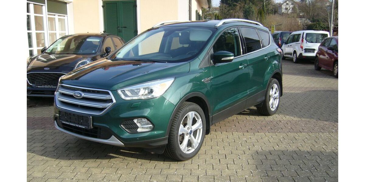 Ford Kuga 100.000 km 14.990 &euro; Ichenhausen 89335