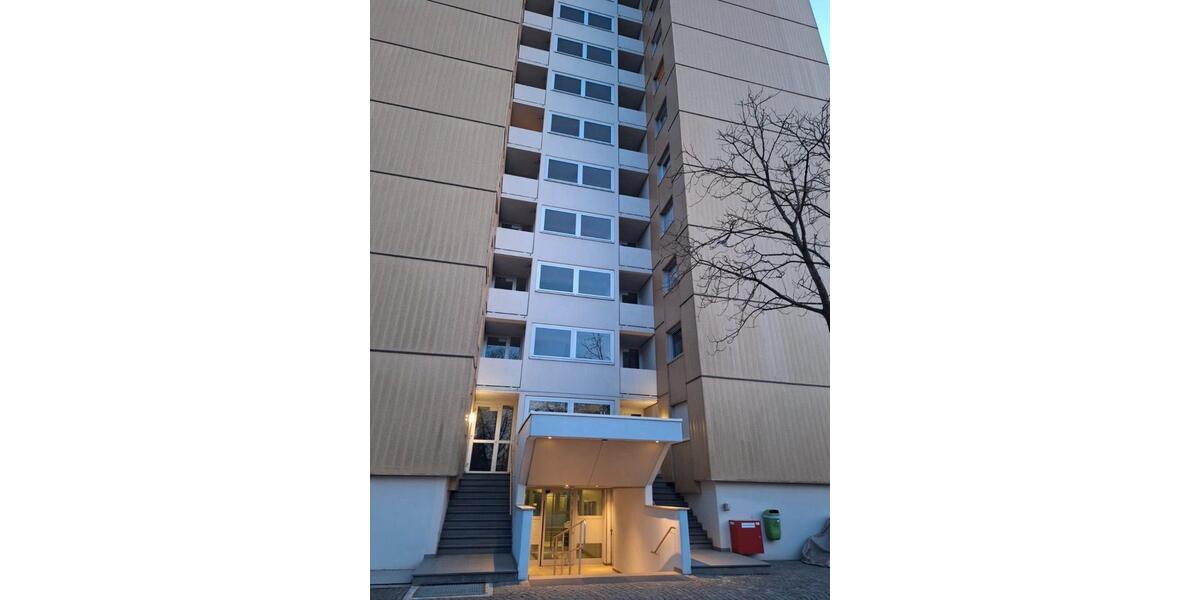 Etagenwohnung Neu-Ulm Ludwigsfeld - 3 Zimmer, 86 m&sup2;, 1.550&euro; | Angebot:26578644