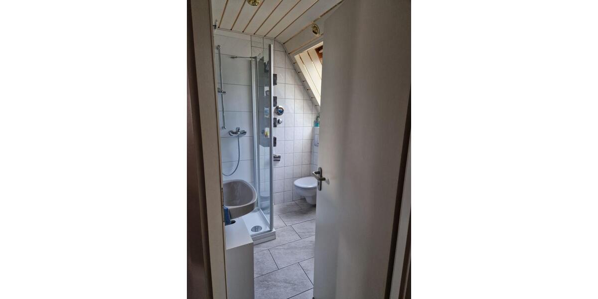 Provisionsfrei* Charmante 3 Zimmer Maisonette Dachgeschosswohnung mit Balkon & TG Stellplatz in Illertissen - Maisonettenwohnung Illertissen | Angebot:26594410