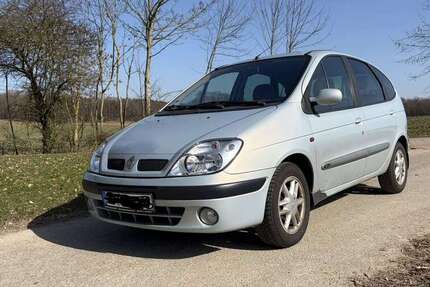 Renault Scenic 141.000 km 2.300 &euro; Langenau 89129