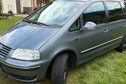 VW Sharan 242.625 km 3.450 &euro; Gosbach 73342