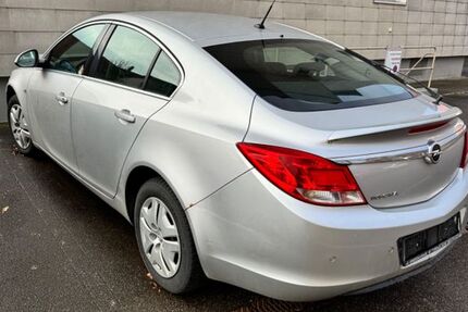 Opel Insignia 152.000 km 1.500 &euro; Ulm 89073