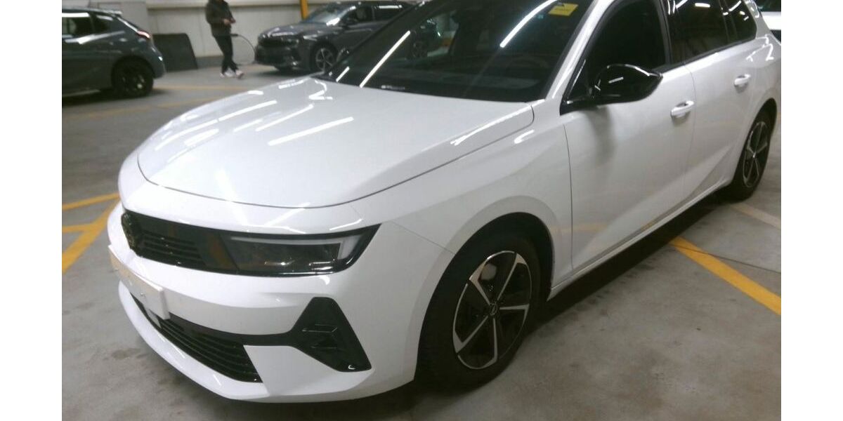 Opel Astra 15.700 km 25.490 &euro; Ulm 89073