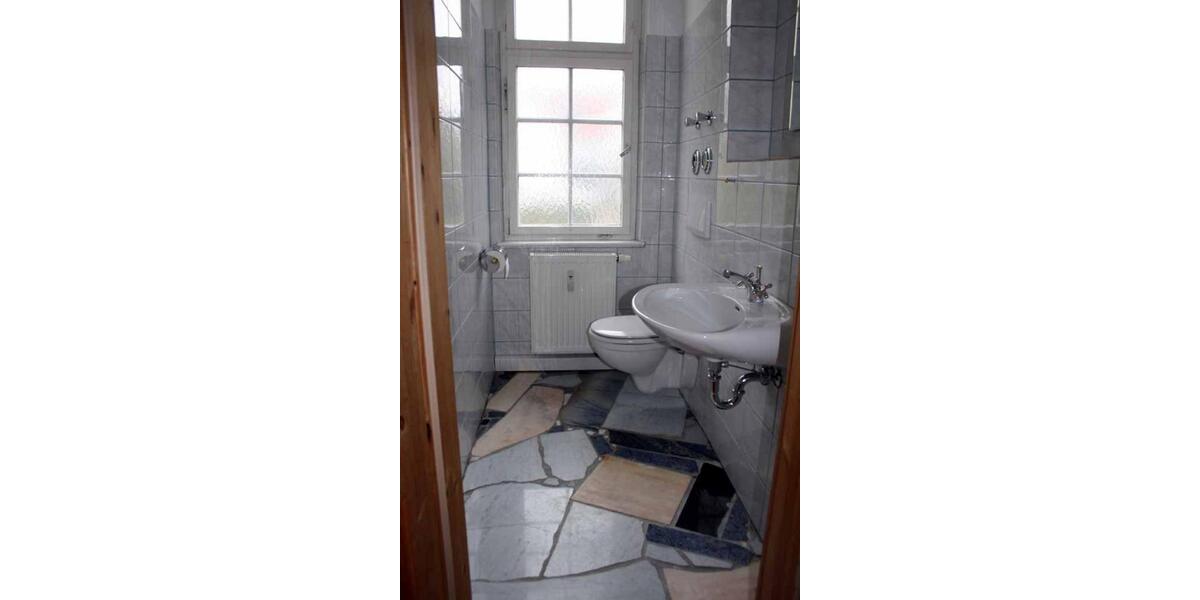 Helle ruhige Terrassenwohnung mit Charme 10 km von Ulm 4 zimmer