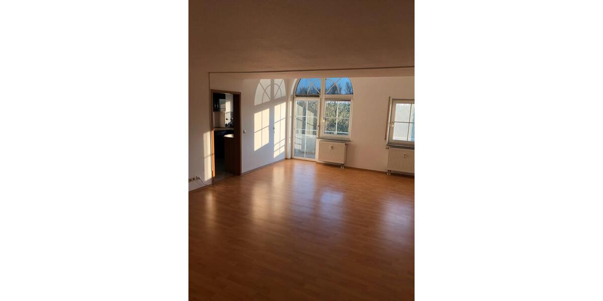 Dachgeschoßwohnung Burgrieden - 2 Zimmer, 77 m&sup2;, 245.000&euro; | Angebot:26561648