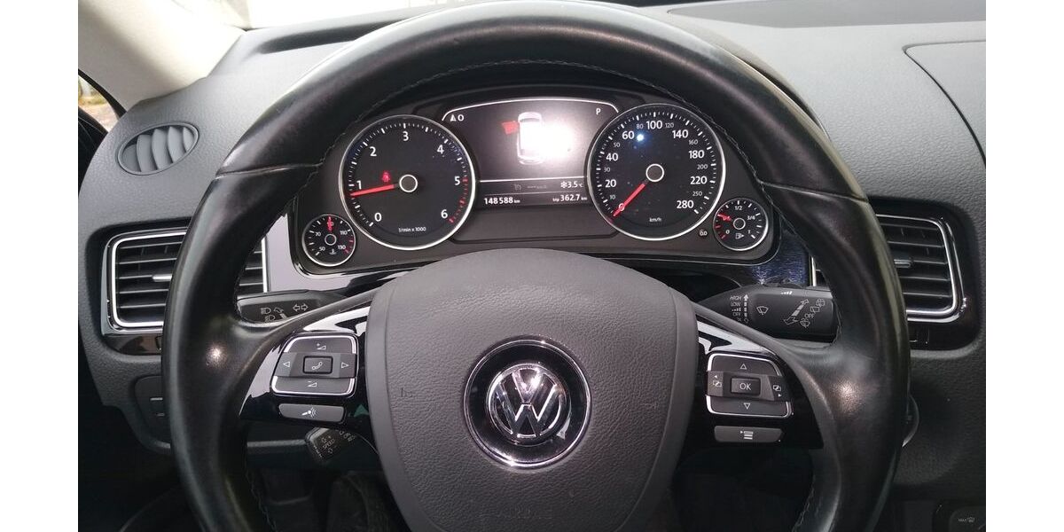 VW Touareg 148.588 km 22.300 &euro; Kötz 89359
