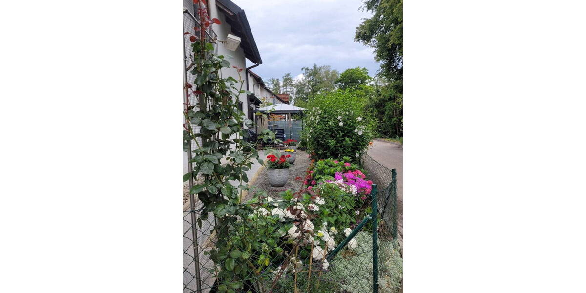 Etagenwohnung Ichenhausen - 3 Zimmer, 77 m&sup2;, 235.000&euro; | Angebot:26763652