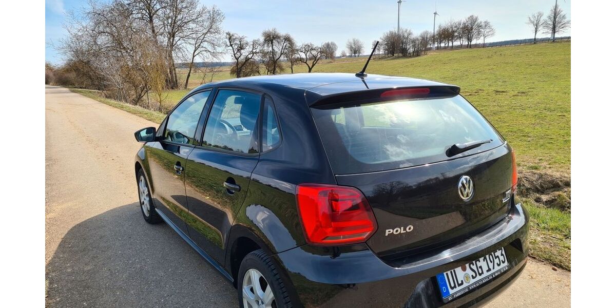VW Polo 75.993 km 10.500 &euro; Berghülen 89180