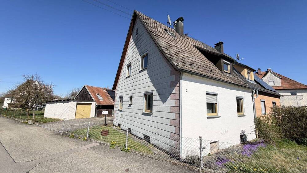 Doppelhaushälfte Offingen - 5 Zimmer, 96 m&sup2;, 180.000&euro; | Angebot:25667511
