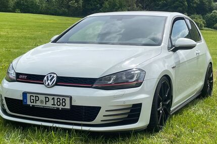 VW Golf 94.000 km 15.500 &euro; Gosbach 73342