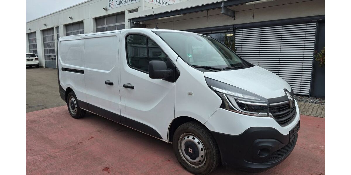 Renault Trafic 107.000 km 12.999 € Weißenhorn 89264