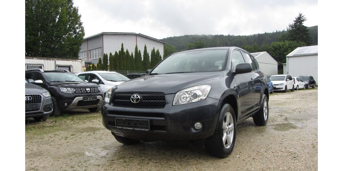 Toyota RAV 4 77.000 km 9.900 &euro; Schelklingen 89601
